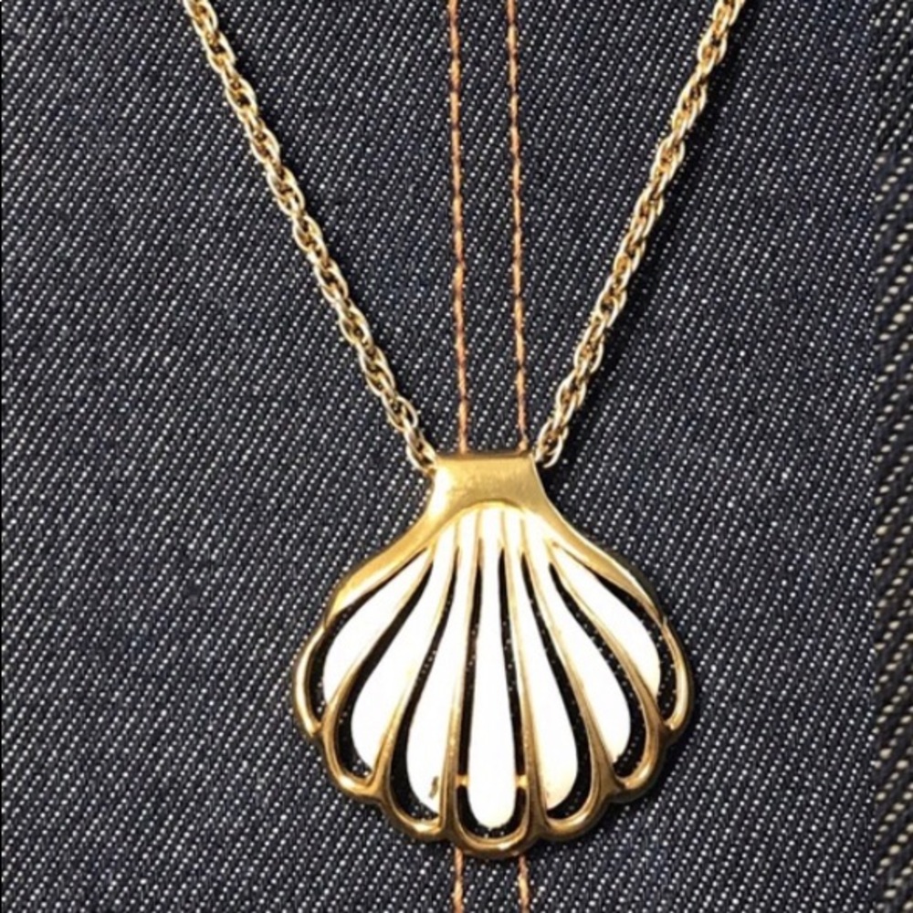 🔆 Crown Trifari pendant necklace RARE